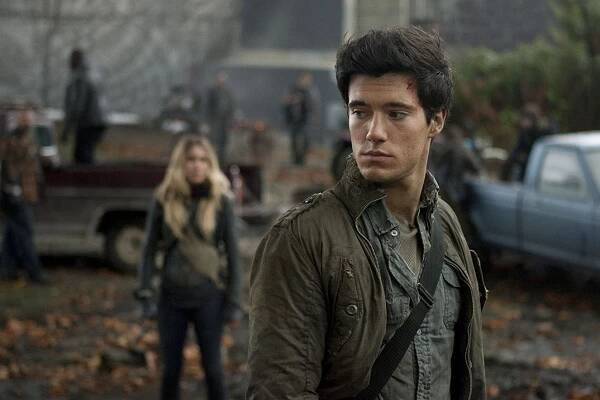 Falling Skies - Worlds Apart - Z filmu - Drew Roy