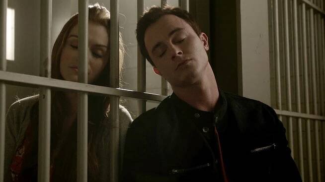 Vlčí mládě - Status Asthmaticus - Z filmu - Holland Roden, Ryan Kelley