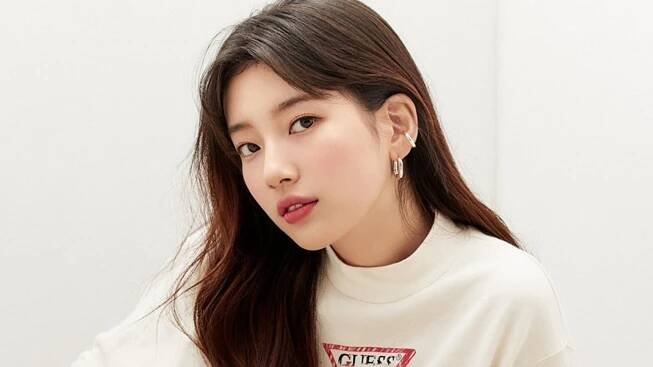 Korean actress Suzy's simple skincare secret is answer to her flawless skin