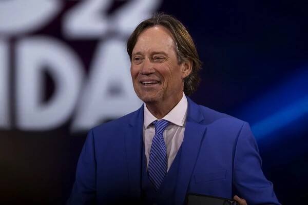 FOTO: Kevin Sorbo je idolem žen. – stránka 31