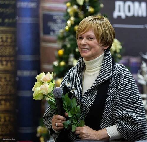 Maria Kopieva, writer and essayist with 'deeply humane' voice, passes away | The Standard