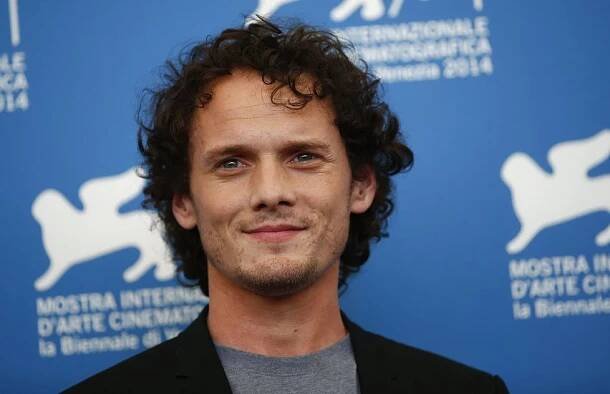 Řídil Enterprise, zajelo ho vlastní auto: Zemřela hvězda Star Treku Anton Yelchin (†27)!