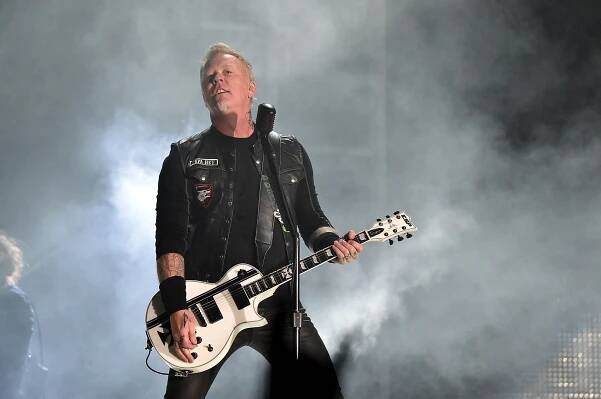 Metallica's James Hetfield in concert