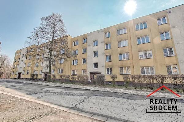Prodej družs. bytu 1+kk/21m2 na ul. U Lesa, Karviná - Ráj