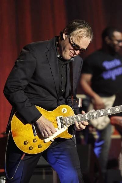 bonamassa-10.jpg