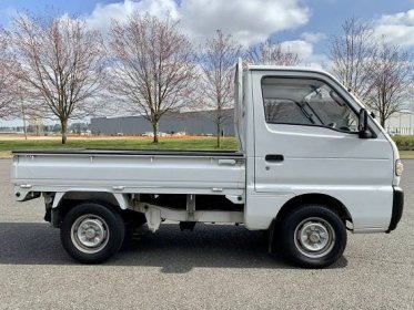 BOEKI USA LLC | Used 1993 White Suzuki Carry For Sale In Vancouver, WA 98660