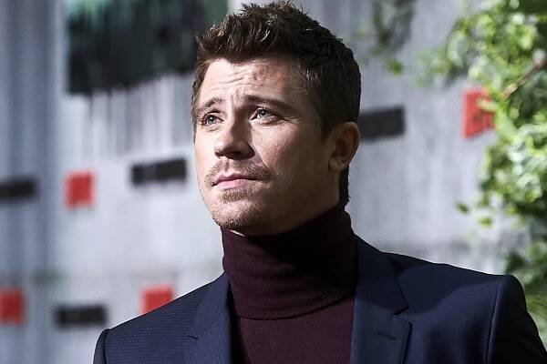 Garrett Hedlund