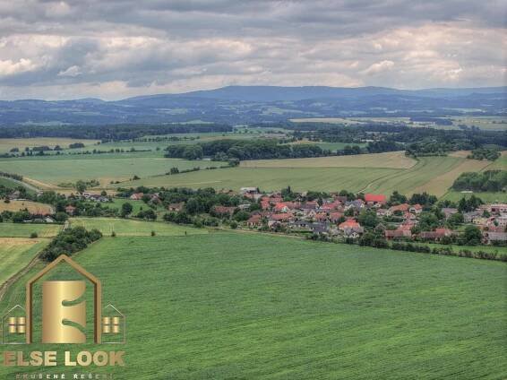 Zemědělské pozemky Bohuslavice - Černčice ( Náchod km, Jaroměř D11 km, Hradec Králové km ), obrázek č.5
