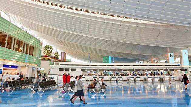 Odletová hala tokijského letiště Haneda