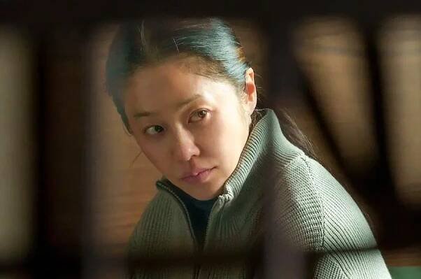 Go Hyun Jung becomes a lifesaver on the set of 'Queen Mantis' after helping a child co-star