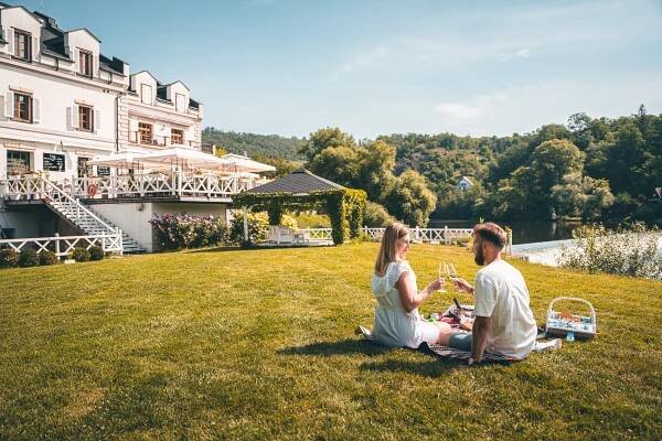 Foto: ©Romantický hotel Mlýn Karlštejn