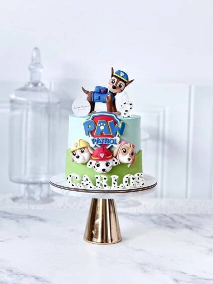 Customised Cakes Singapore • Creme Maison Bakery