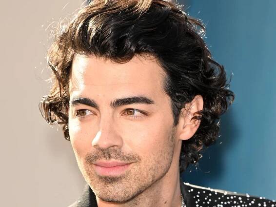 Joe Jonas Told Us All About His First Time Getting Injectables — Read Interview