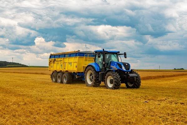 STARTUJEME KOMBAJNY, ZAČÍNAJÍ ŽNĚ! | Agrofert
