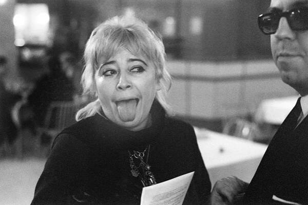 Galerie kulturních osobností Oldřicha Škáchy – Jednotlivé fotografie