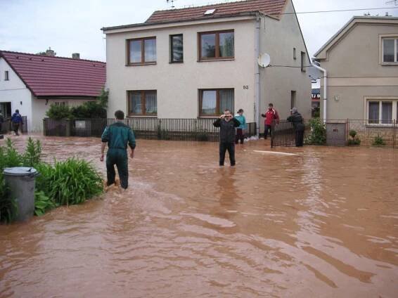 povodeň - 2.6.2013 - povodeň - 2.6.2013 - Oficiální stránky Obce Chomutice