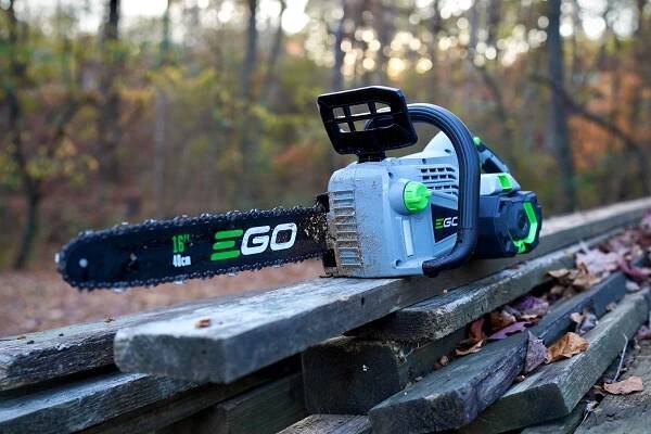 The Best Electric Chainsaws of 2025 | GearJunkie Tested