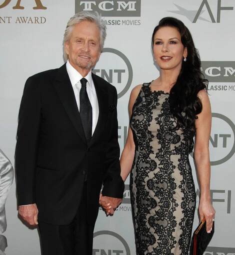 Michael Douglas a Catherine Zeta-Jonesová se zbavují luxusního bytu. Museli dát slevu