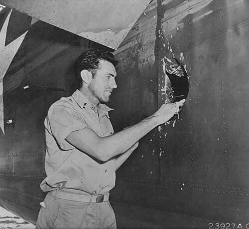 Louis Zamperini – Wikipedia