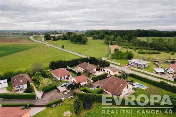 Prodej Dům, Pardubická, Choteč, okres Pardubice