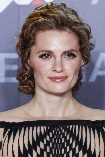Stana Katic Photos • CelebMafia