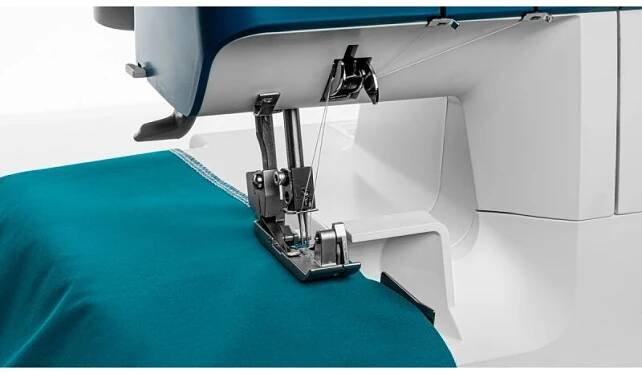 Overlock Pfaff Admire 1000