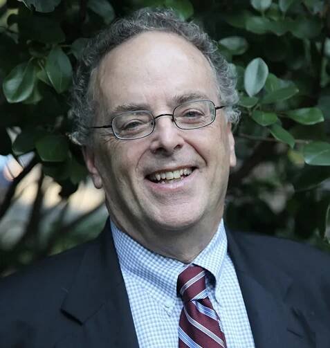 Stephen Kohn Headshot.png