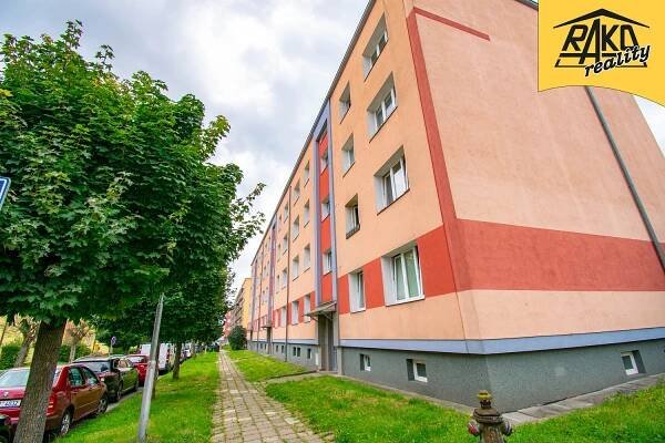 Marie Pujmanové, Trutnov - Kryblice