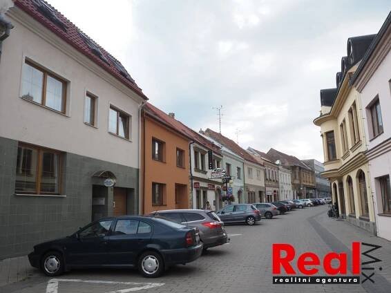 Pronájem kanceláře v Hustopečích, 56 m² - REALCITY.cz 
