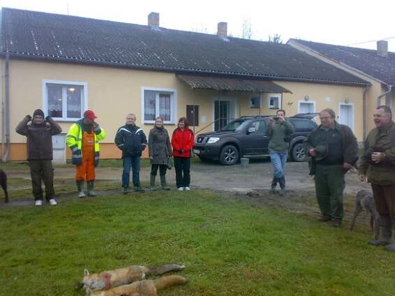 Spolky a firmy | obecvisnova.cz