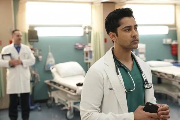 Doktoři - Dárce - Z filmu - Manish Dayal