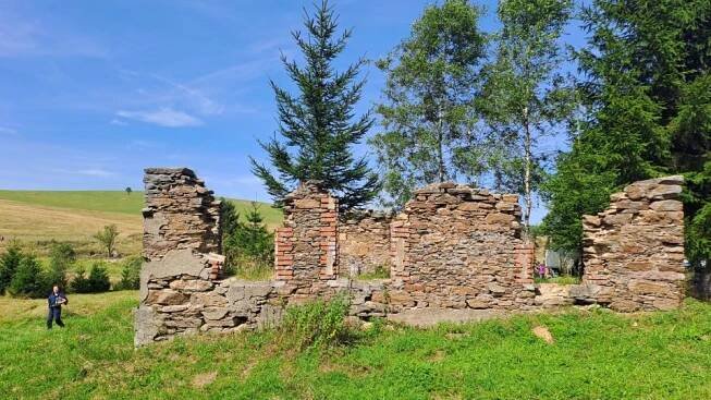 Obec Königsmühle je jednou z mála,  které se částečně zachovaly | foto: Eva Bucharová,  Český rozhlas