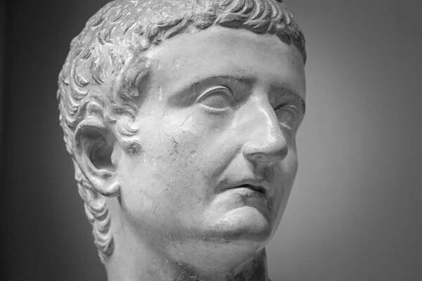 Císař Tiberius (Zdroj: Shutterstock)