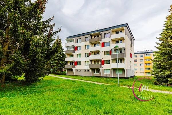 Pronájem bytu 2+1 Jihlava, Březinova | Osobní reality