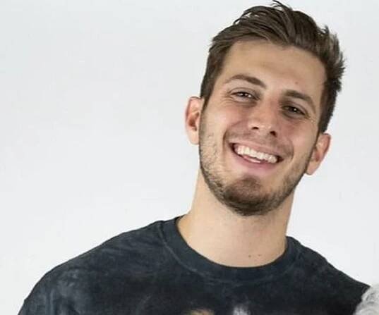 Ross Smith – Bio, Facts, Family Life, Career