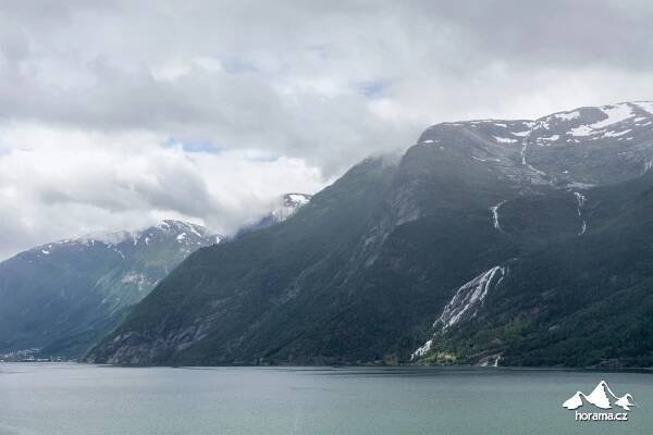Vodopády jižního Norska Langfossen, Låtefossen, Skytjefossen, Vøringsfossen přímo u silnic | Horama
