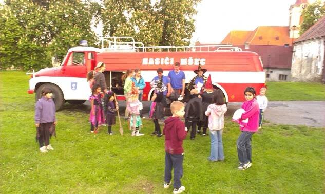 Pálení čarodějnic 2014 - SDH Mšec 
