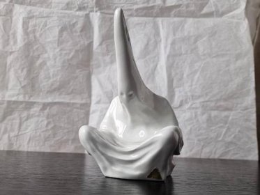 Ku Klux Klan - Porcelán - Dekorace - soška - Royal Dux Bohemia - Starožitnosti a umění