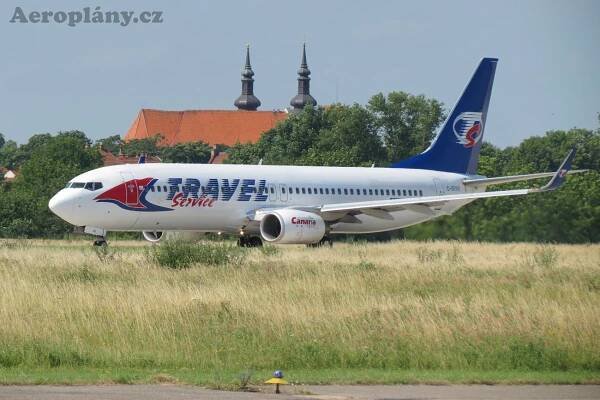 Boeing 737-8Q8 - C-GVVH