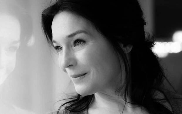 Julia Stemberger | Offizielle Website