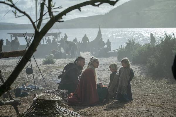 Vikingové - Duchové, bohové a přisluhovači - Z filmu - Jordan Patrick Smith, Georgia Hirst