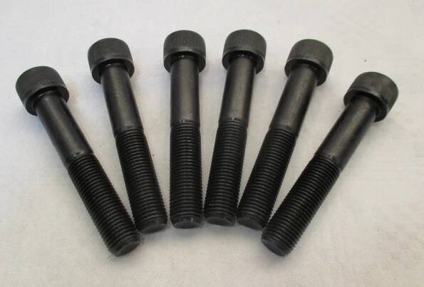 Sada oprav.brzd.třmenu MERITOR LISA šrouby M14x1,5x80mm 6ks | Ve-Ža.cz