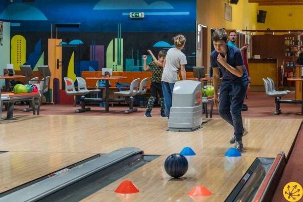a-Bowling- DDM 2023.jpg