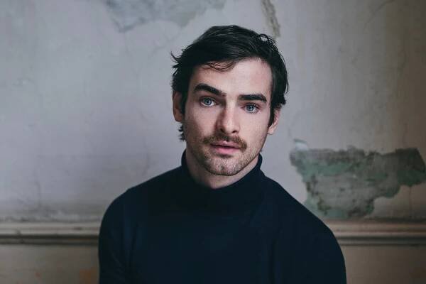Aaron Hilmer - NILS SCHWARZ PHOTOGRAPHY