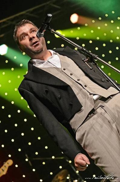 VOJTĚCH DYK & B-SIDE BAND – Sono Centrum, Brno