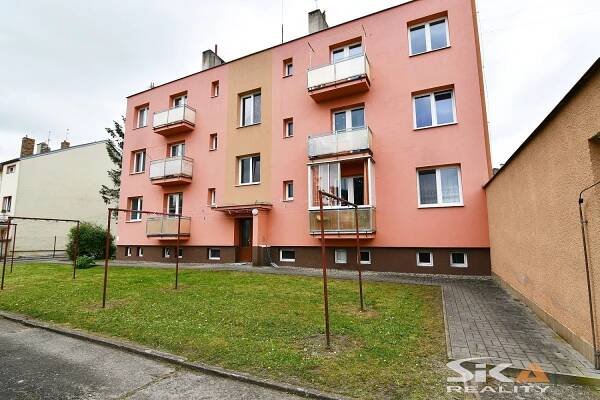 Pronájem Byt 3+1, Tomanova, Louny