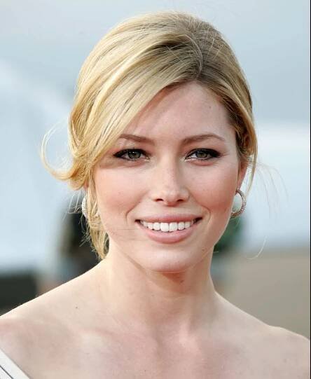 51 Most Beautiful Female Celebrities in the World Today