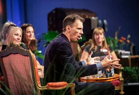 AUTHOR DAVID LAGERCRANTZ, 2019
