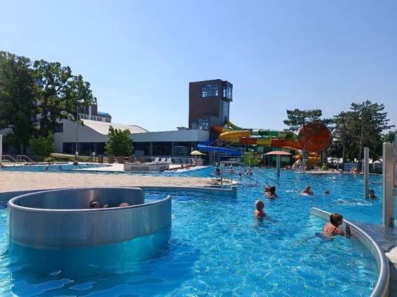 "Za teplem a pohodou do srdce Slovenska" ThermalPark Nitrava | Dopravní a cestovní kancelář Jiří Ryšavý - MINITRANS