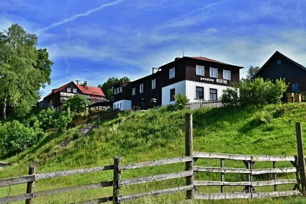 Ubytování v pensionu Helene, CHKO Lužické hory Kytlice Pension Helene s mini pivovarem • Firmy.cz